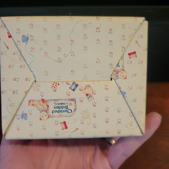 CHERISHED TEDDIE DEBBIE LET'S HEAR IT FOR FRIENDSHIP Cheerleader New - Picture 4 of 12